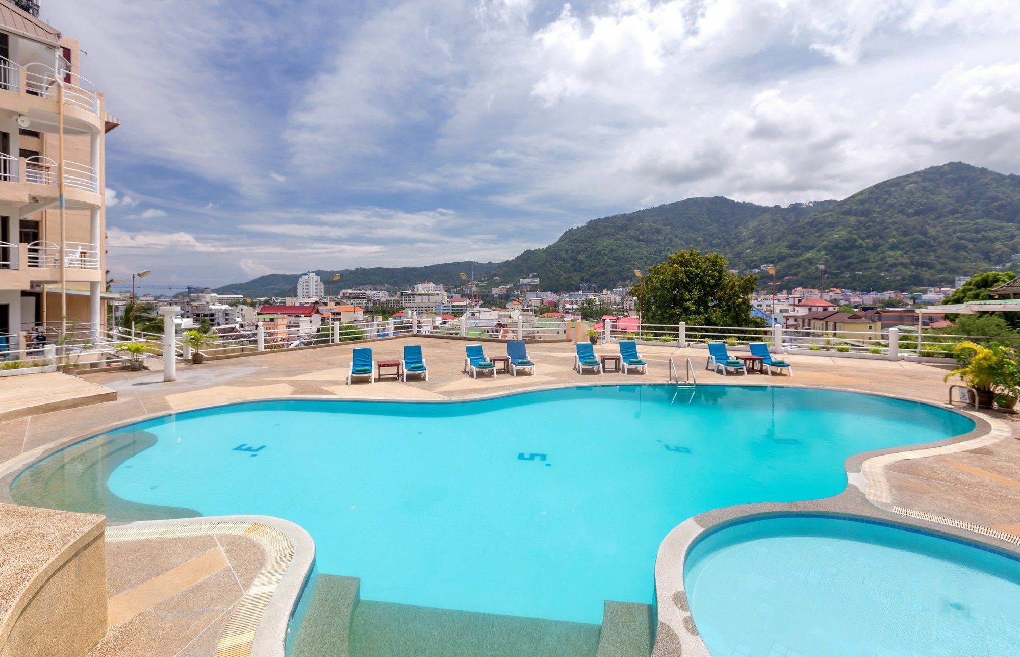 Patong 7Days Premium Hotel Phuket מראה חיצוני תמונה