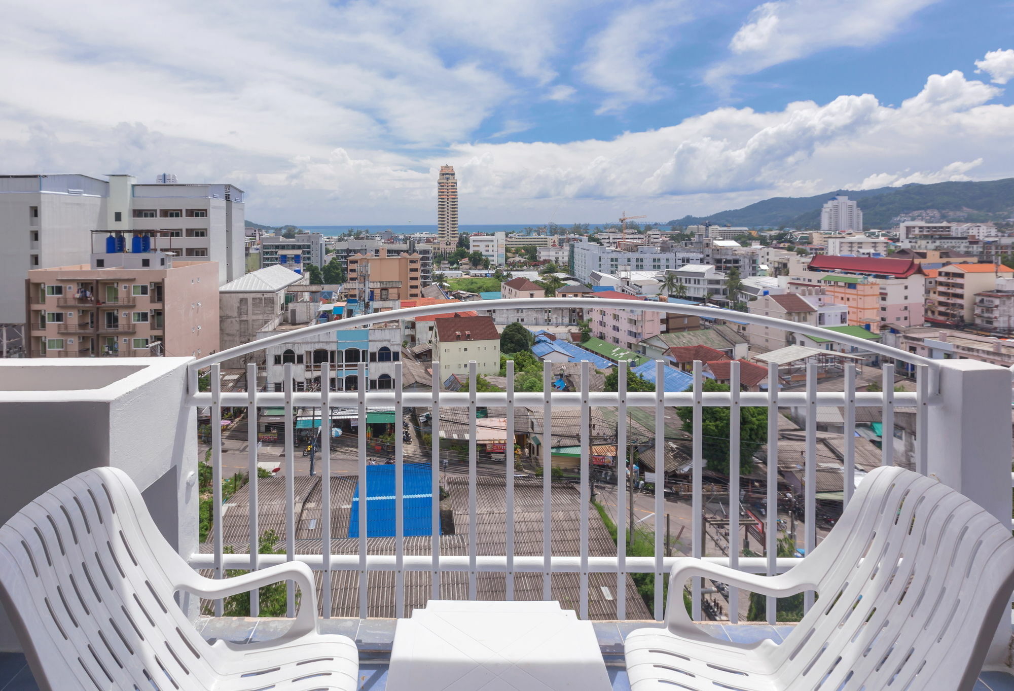 Patong 7Days Premium Hotel Phuket מראה חיצוני תמונה