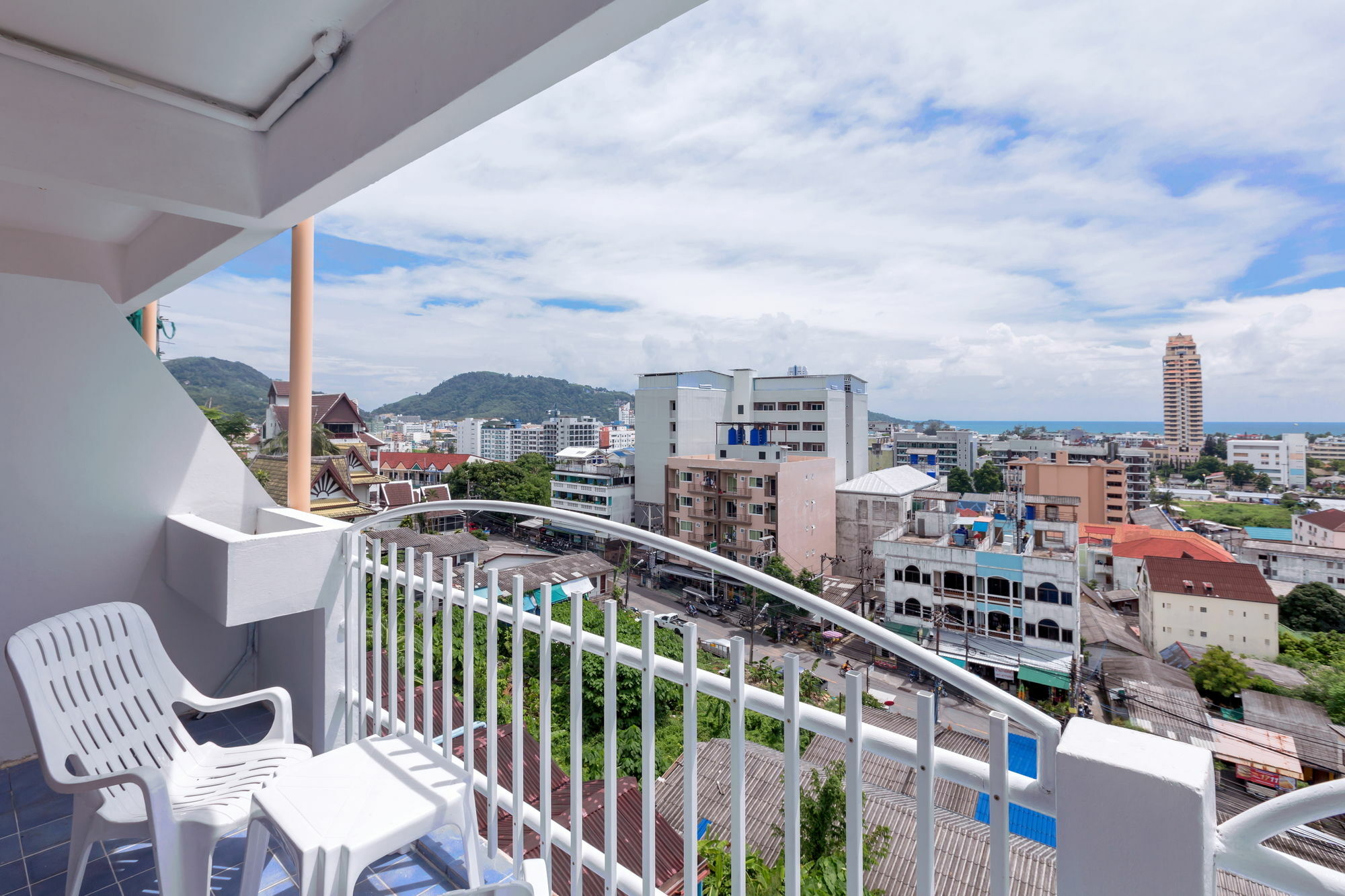 Patong 7Days Premium Hotel Phuket מראה חיצוני תמונה
