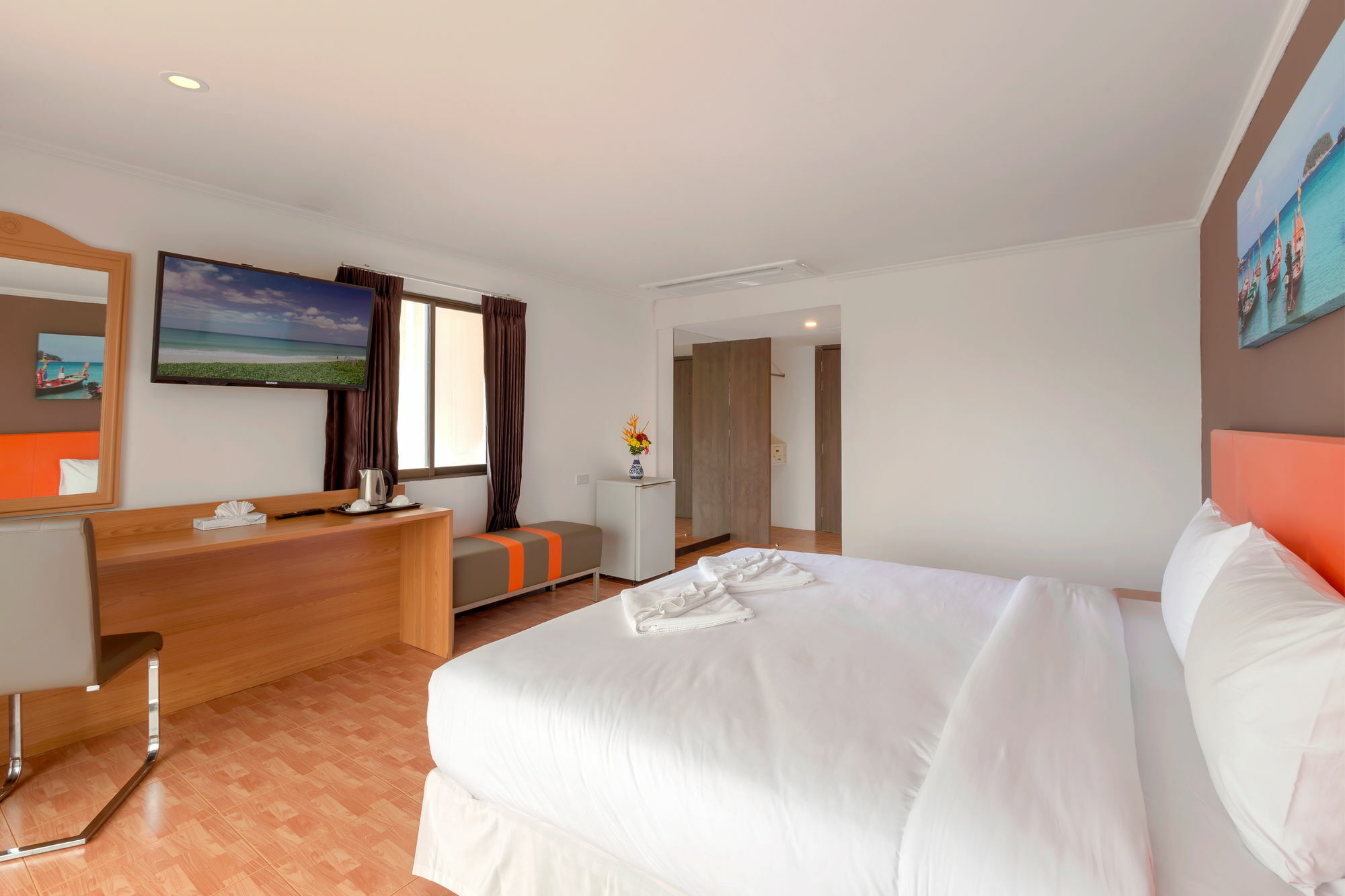 Patong 7Days Premium Hotel Phuket מראה חיצוני תמונה